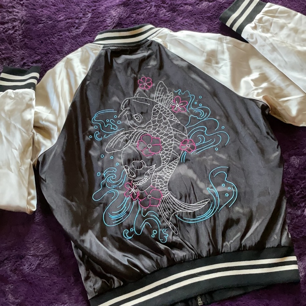 Black & Champagne Embroidered Koi Satin Souvenir